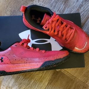 Under Armour X -level mainshock